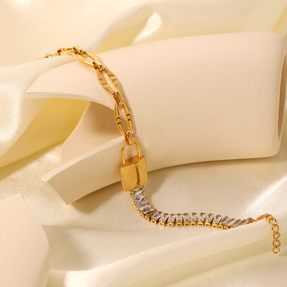 Bracelets Classification 304 Stainless Steel Chain Material PVD Coated 18K Gold Real Gold Plated Lock Stainless Steel IG Style Shiny Waterproof Non Tarnish 304 Stainless Steel Bracelets