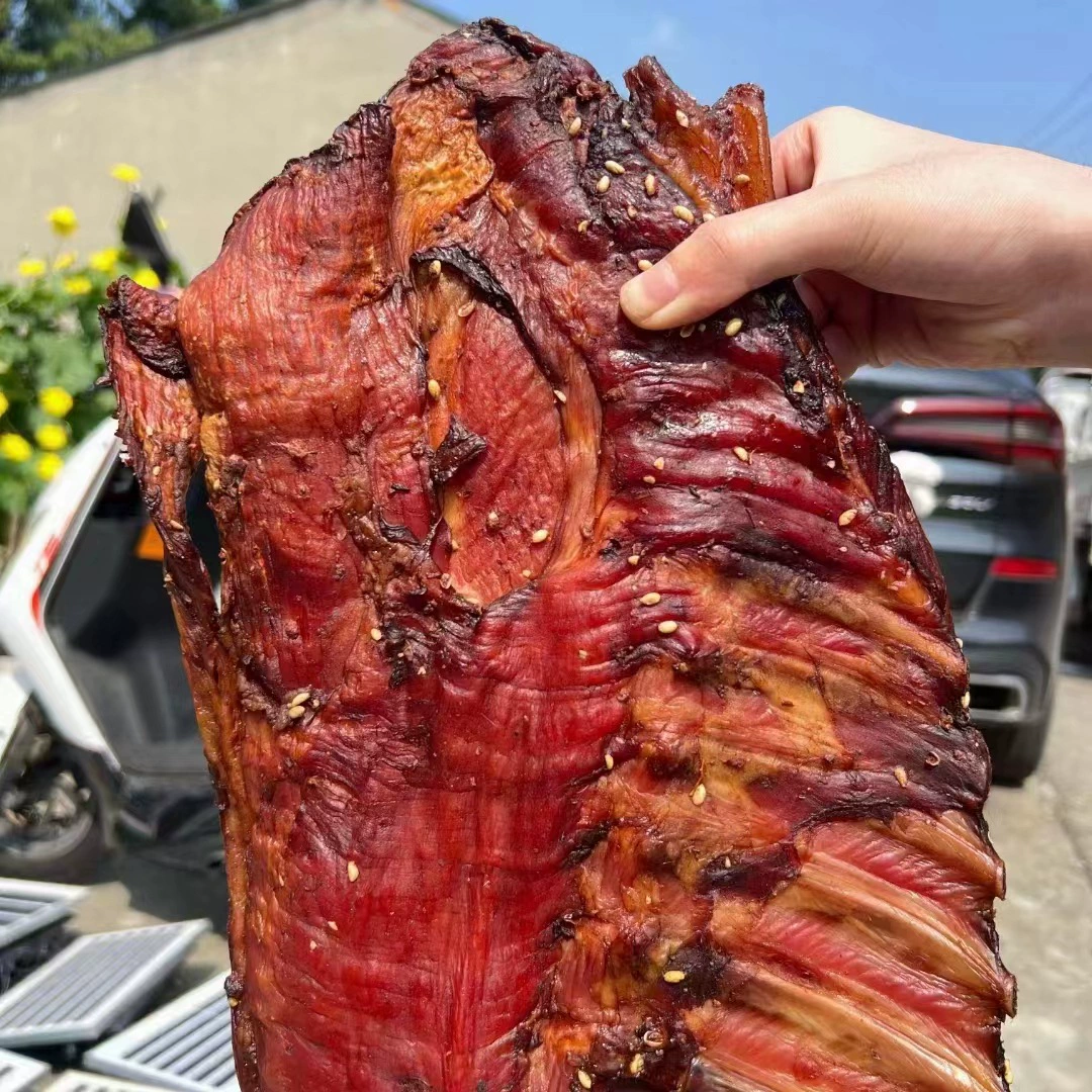 Копченая китайская свиная отбивная с пряным ароматом