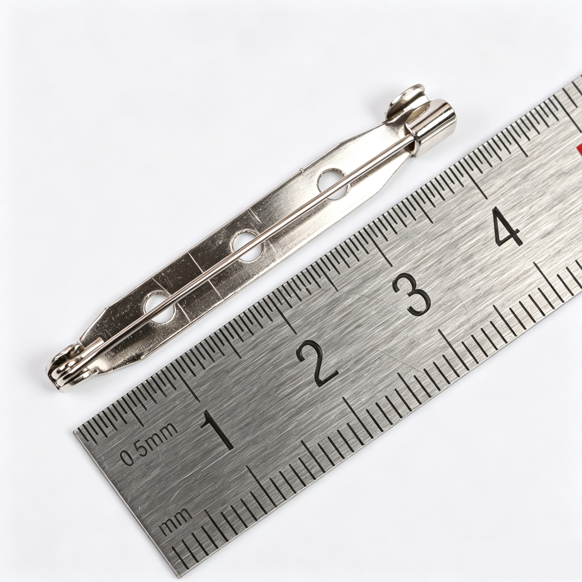 4.0cm nickel brooch