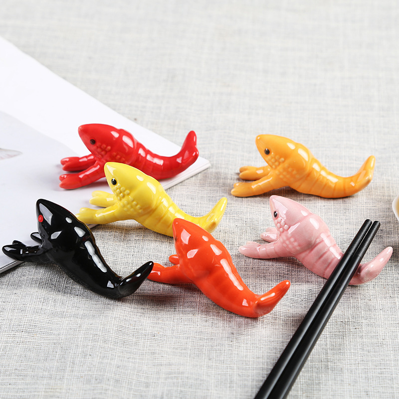 Japanese-style marine crayfish ceramic chopsticks holder chopsticks holder cute small animal pen holder pen holder crafts ornaments
