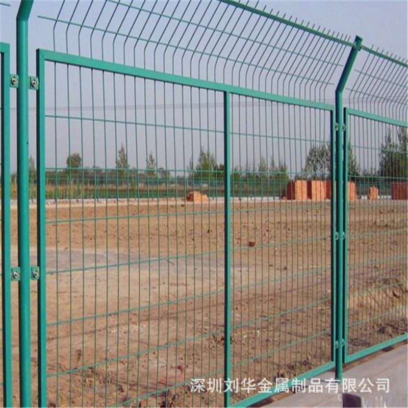 广州现货批发铁丝网道路隔离双边护栏网框架围栏网