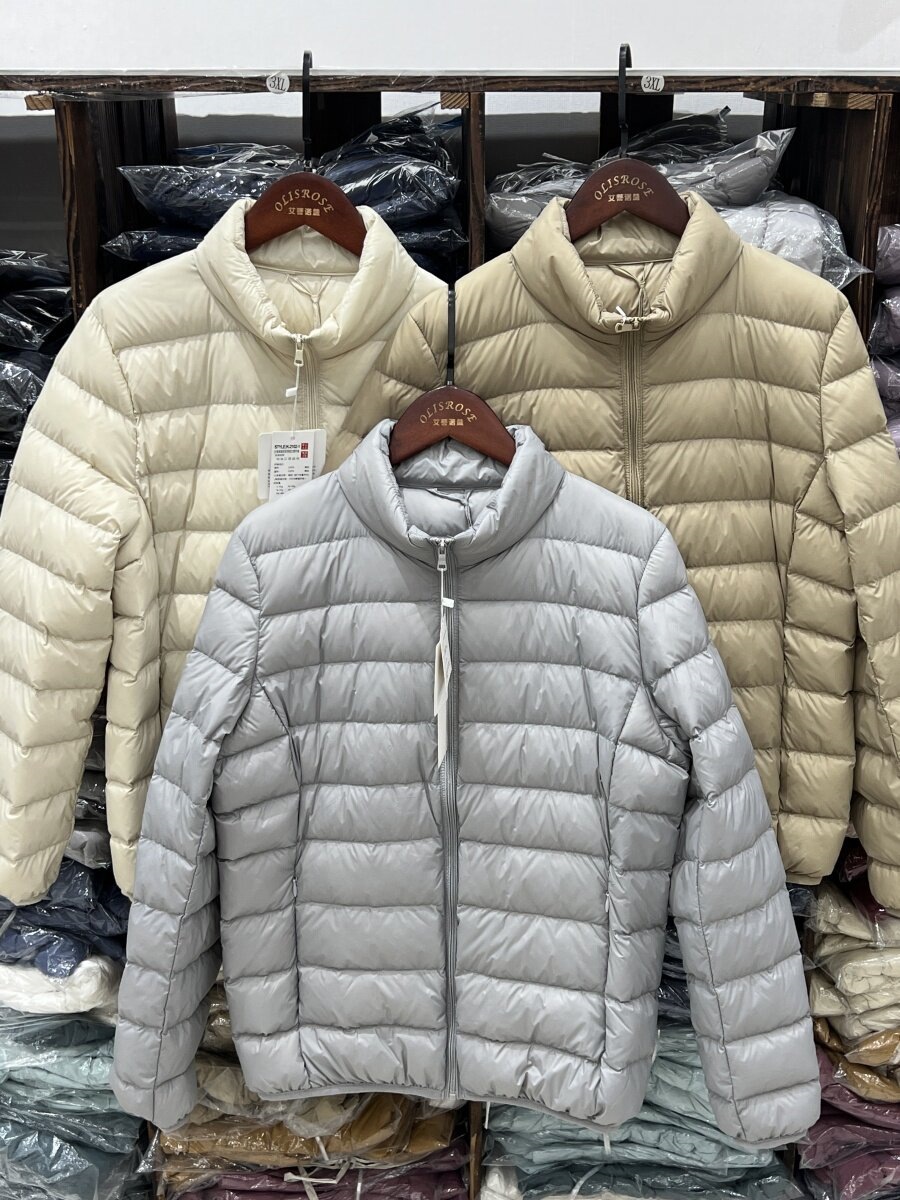fitted soft light and thin keep warm velvet down jacket