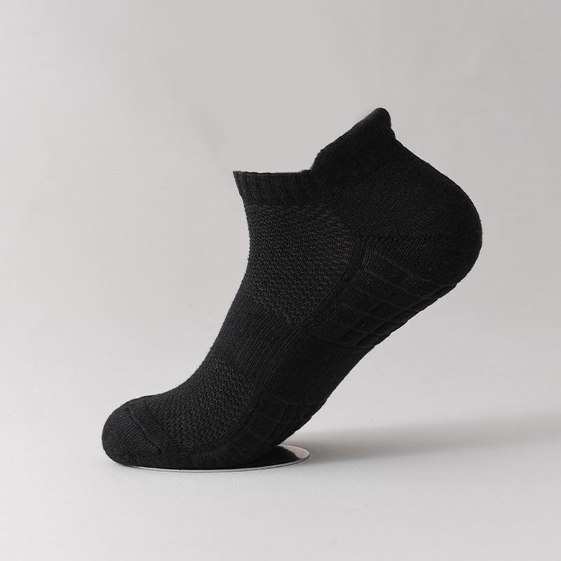 Black crew socks-towel bottom