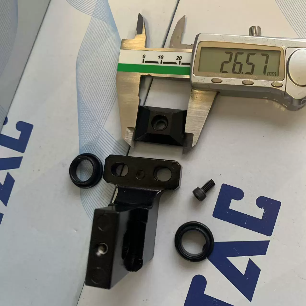 Набор кронштейнов для крепления кронштейнов для пневматических двух частей Yaterke BFC3000