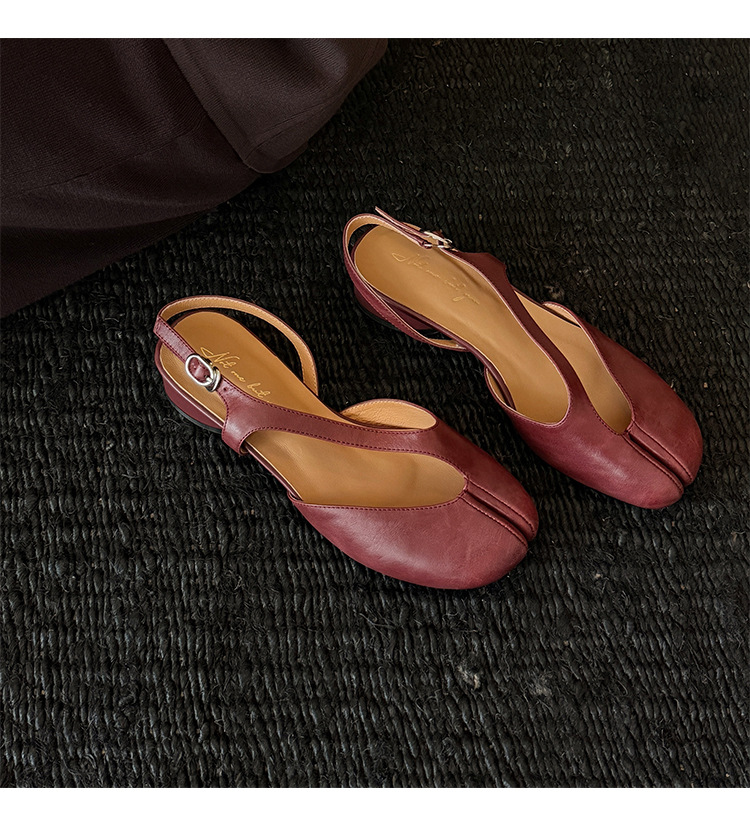 Sandal nữ da trâu chia ngón chân mũi trùm đế bệt — Đỏ (cao 1cm) chi tiết 23