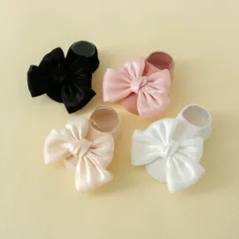 儿童袜;布尿裤;产妇卫生巾