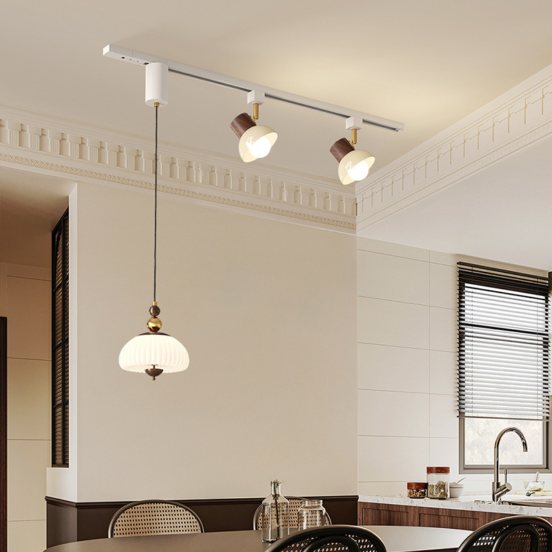 Candelabro de restaurante Mesa de comedor japonesa retro medieval Candelabro de comedor Barra de nogal Lámpara de protección ocular de grano de madera