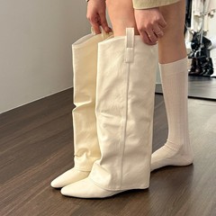 白色尖头坡跟裤管马丁靴女2025秋季骑士切尔西高筒靴