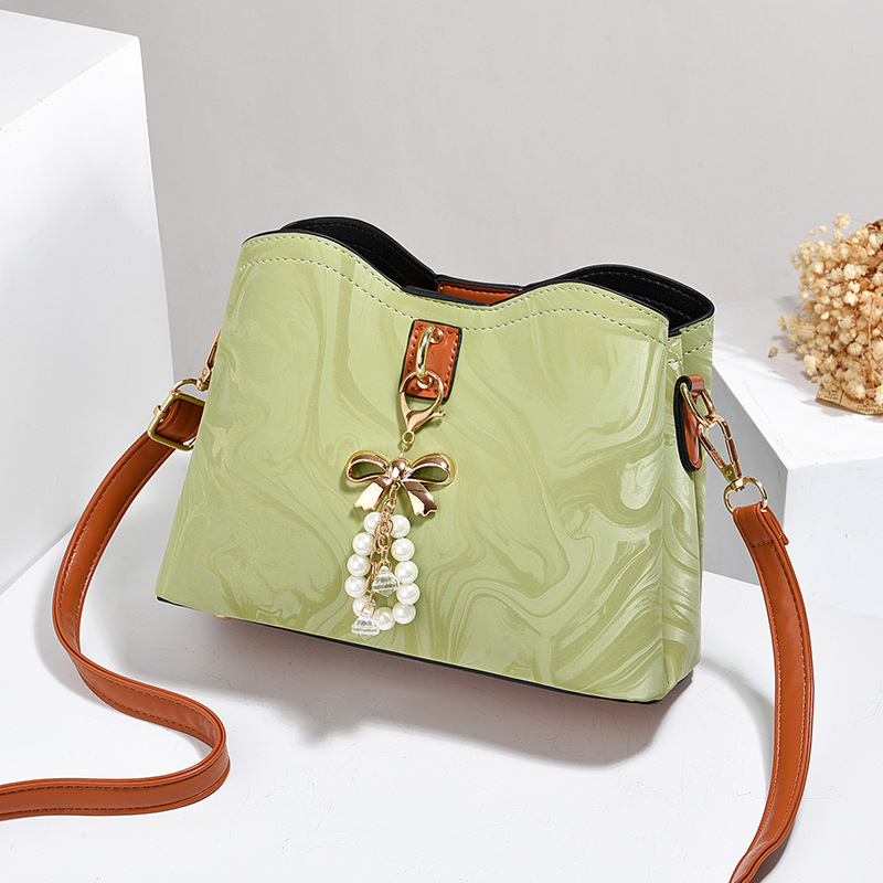 Mujeres versátiles nuevas bolsas de primavera y verano, bolsas de hombro, bolsas de mano, bolsas de mujer, moda coreana para mujeres. image 9