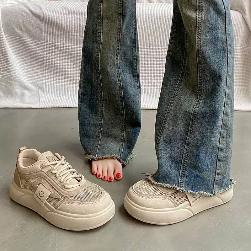 국경 간 대외 무역 캠퍼스 스타일 2025 새로운 메쉬 컬러 매칭 여성 신발 캐주얼 운동화 학생 트렌드 라운드 발가락 한국어