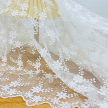 新款水溶网纱刺绣蕾丝面料 牛奶丝绣花洛丽塔女装裙摆花边面料