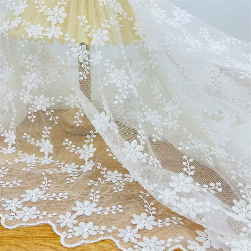 新款水溶网纱刺绣蕾丝面料 牛奶丝绣花洛丽塔女装裙摆花边面料