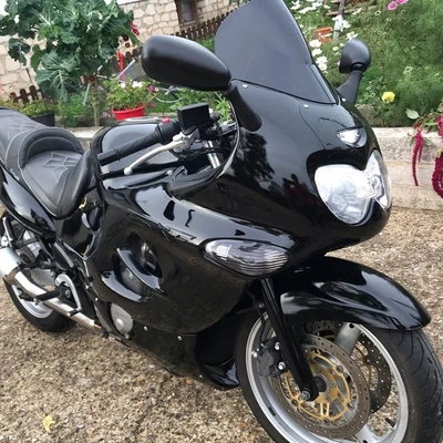 Windshield Windshield — Motorcycle front windshield