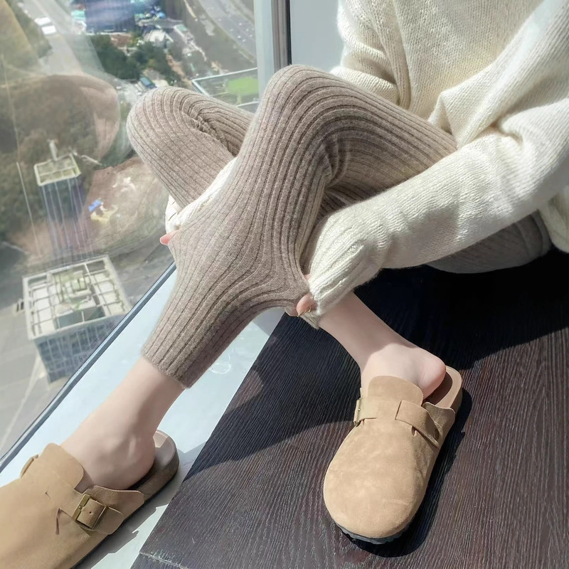 Thickened Pure Wool Leggings for Women in Autumn and Winter, High-Waisted Slim Knitted Pants for Outer Wear, Warm Pants, Tight Elastic Pants