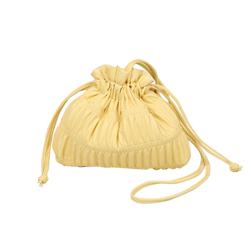 Cross-border small fresh pleated bag storage bag portable cosmetic bag large capacity high-value crossbody bag niche cosmetic bag