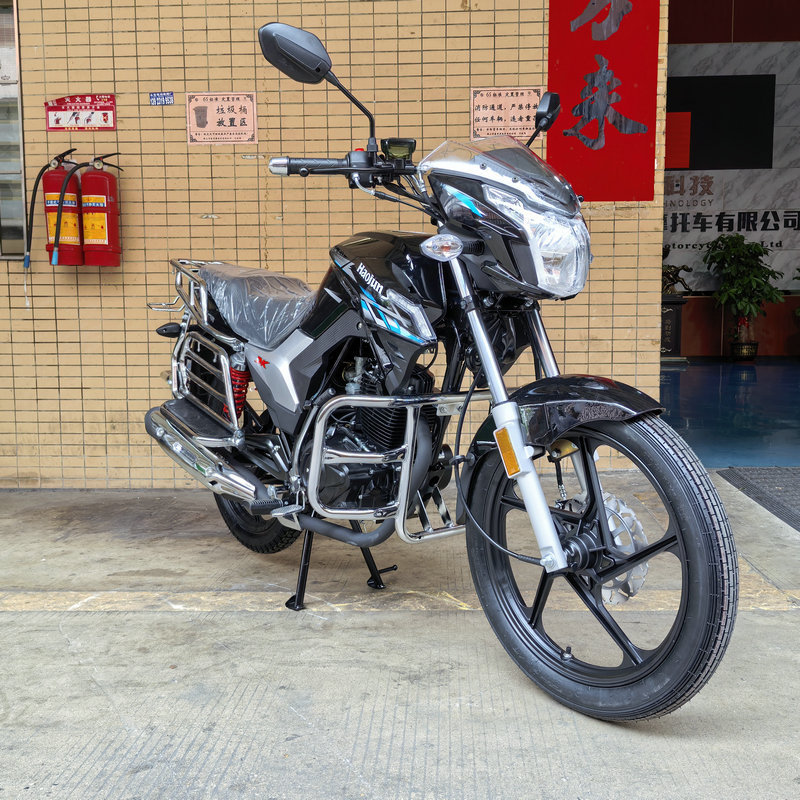 Cross-border DK two-wheel fuel-powered motorcycle, new model, fuel-efficient men's motorcycle, hot-selling in Africa