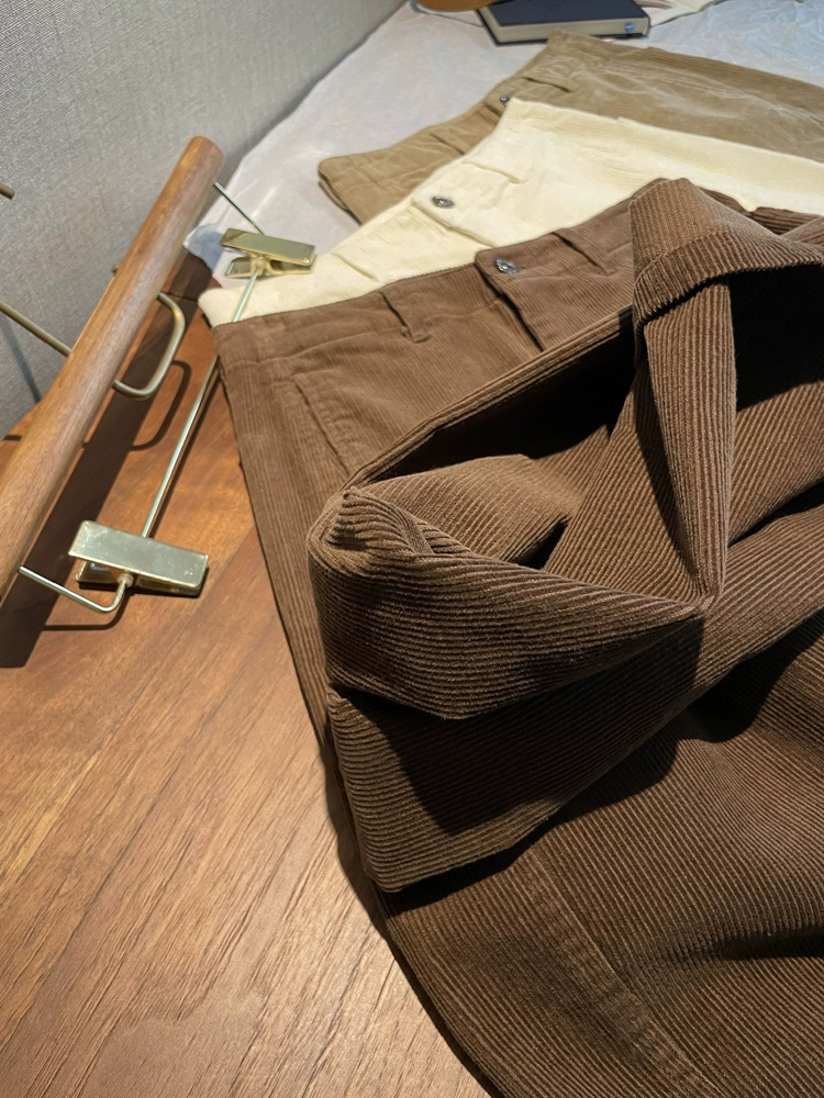 Retro corduroy trousers
