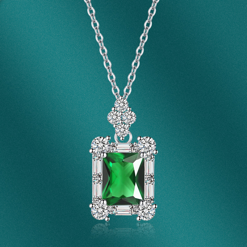 Fashion Square Copper Plating Inlay Zircon Pendant Necklace 1 Piece