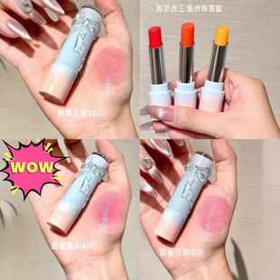 �����˾��͝�ɫ��׃����ˮ�������̝��ظ�׃ɫ�ڼt���y��׌W���h
