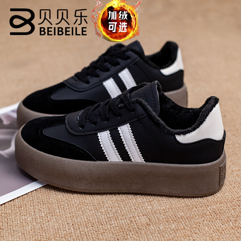 Zapatos de entrenamiento de terciopelo suave aumentan la altura de los zapatos de mujer 2023 nuevo otoño invierno con suela gruesa retro versátil zapatos de skate casuales para mujeres