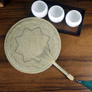 Purely Hand-Woven Cattail Fan for Summer Cooling, Kidsren and Babies, Old-Fashioned Fan, Natural Straw Cattail Fan