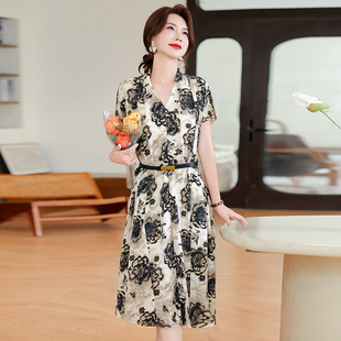 Mom's Summer Chiffon Dress Is Dignified and Elegant. 2025 New Middle-Aged and Elderly Women's Short-Sleeved Fashionable Waist Skirt