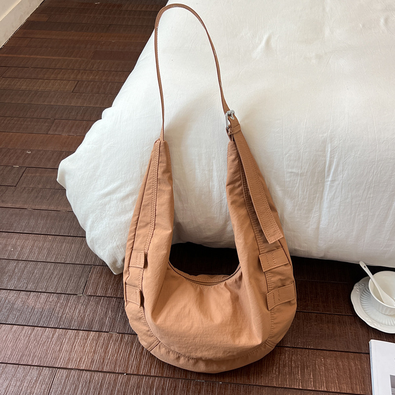 Large Capacity Shoulder Bag
