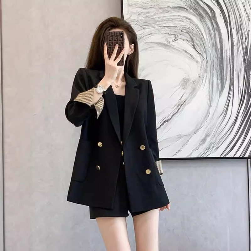 Women's Black Suit Jacket 2024 Spring New British Style Double-breasted Commuter Slimming Design Sense Small Suit