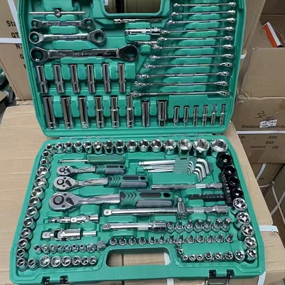 Mühərrik tənzimləmə alətləri, 150-Piece Tool Set with