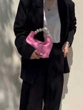 女包批发2024新款粉色复古感少女减龄珍珠手提饺子包PU包斜挎包