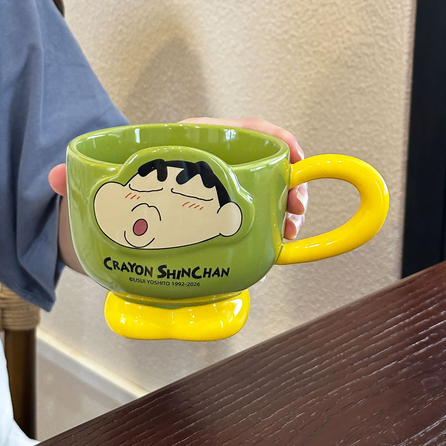 Crayón pequeño nuevo taza de cerámica auténtica encantadora taza de agua doméstica para mujeres taza de café taza de desayuno para niños