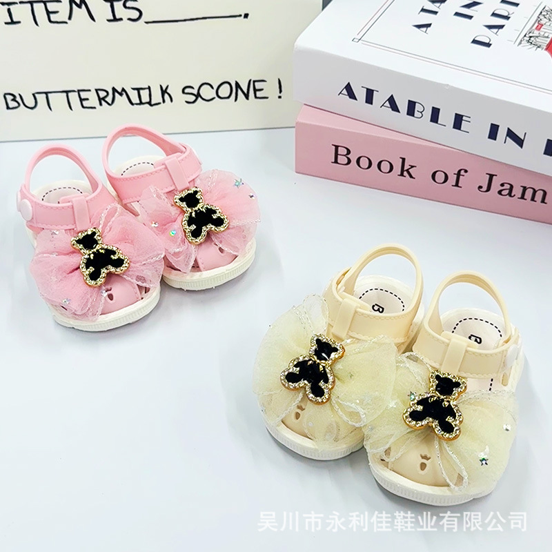 Sandalias para bebés de niñas de verano anti-derrapatas para bebés pequeños zapatos para niños pequeños comercio exterior e-commerce princesa