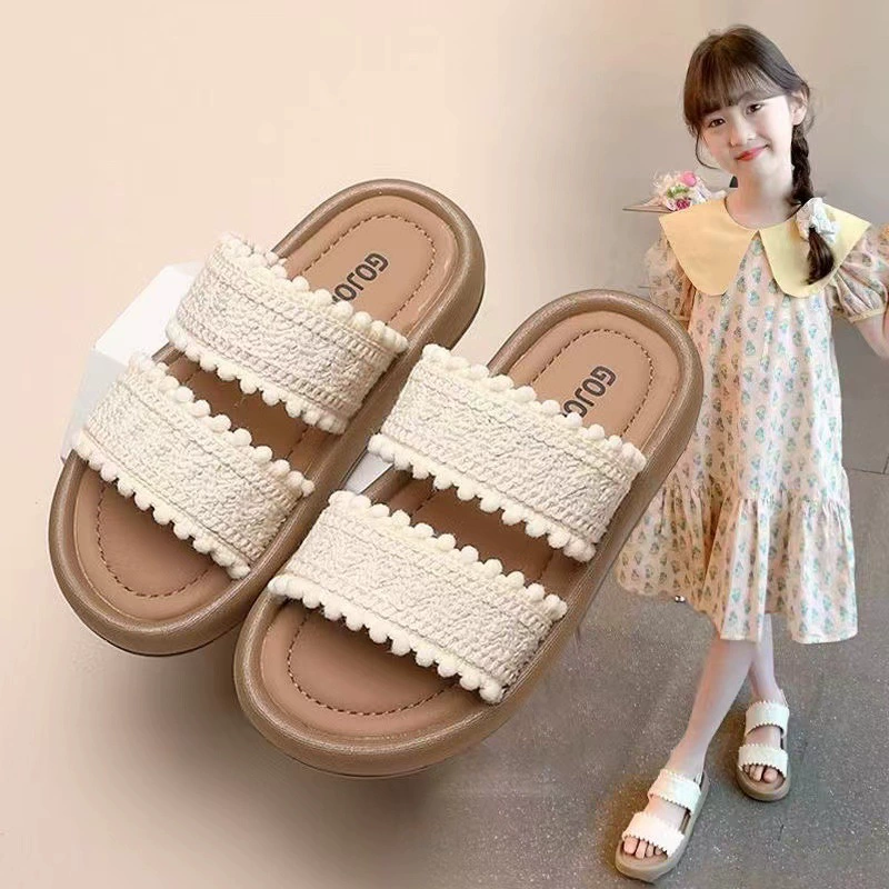 2025 новых тканых тапочек для девочек на лето, удобные нескользящие повседневные тапочки для дома и улицы для детей маленького и среднего размера.