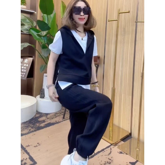 검은색