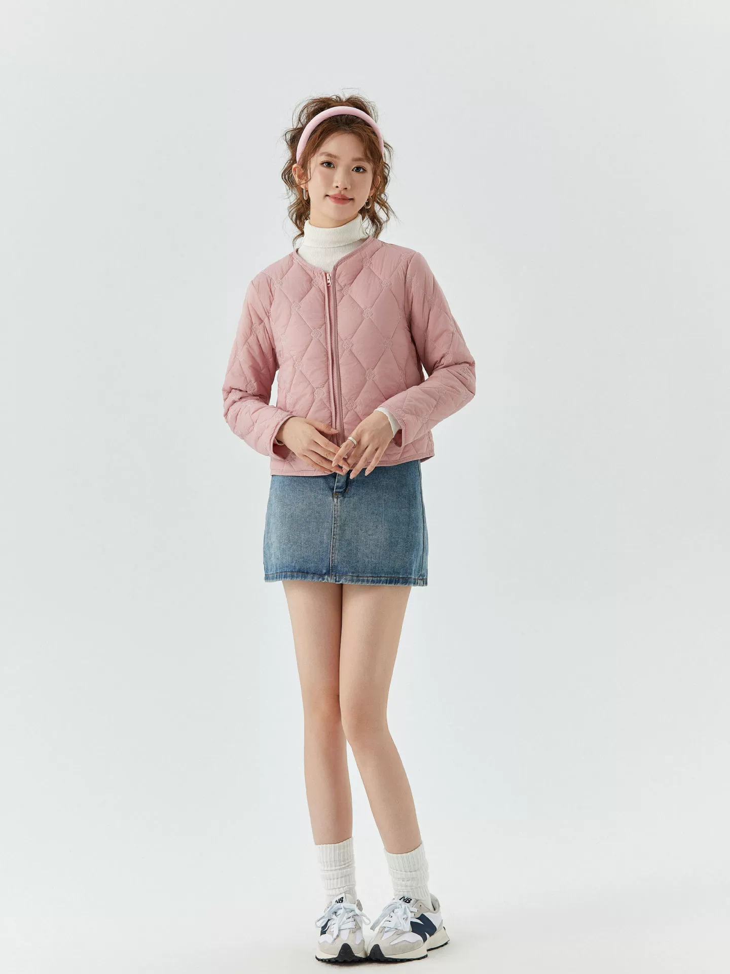 Demi‑season Short Down Jacket (Shirt Xuan Clothing), Cotton‑padded, City Casual for Women