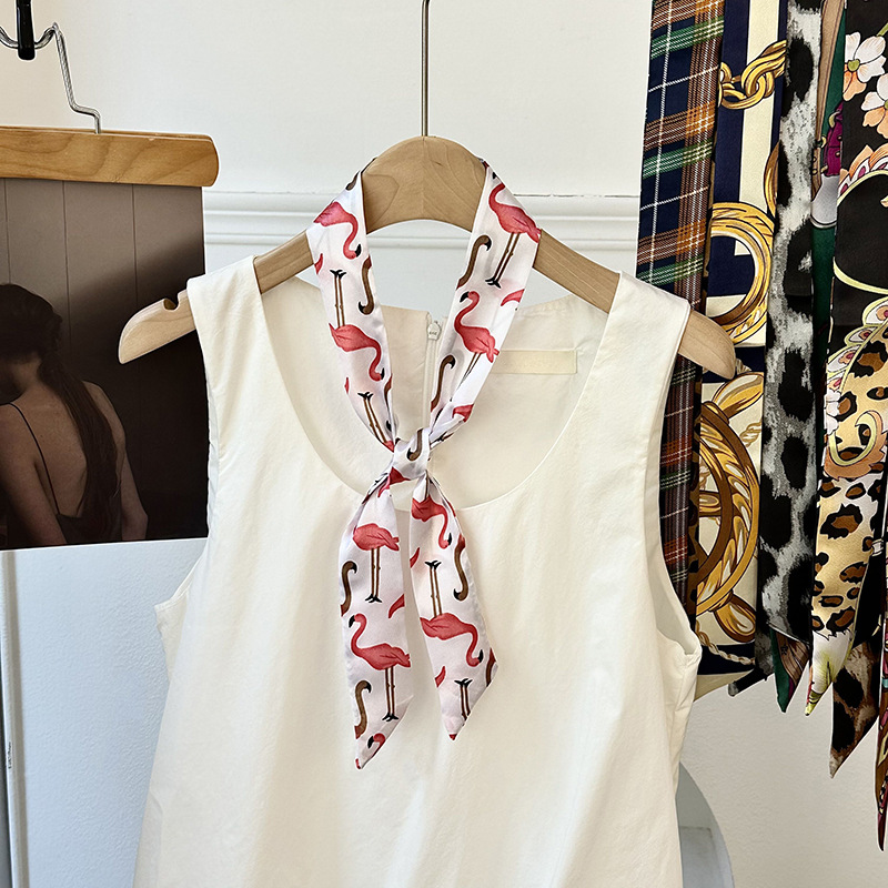 Pañuelo de seda, tira larga, sentido de alta gama, nuevo pañuelo de seda de imitación, pañuelo en la cabeza, cinturón para el cabello, bolso para el cabello atado, cinturón decorativo con serpentina