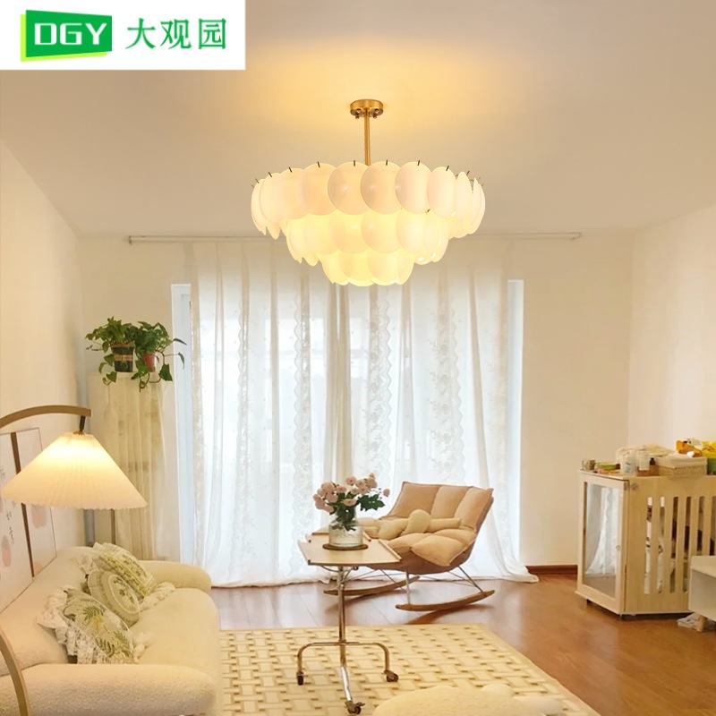 Gran vista jardín lámpara de la sala de estar moderna lámpara de cristal simple lujo ligera sala de comedor dormitorio estilo francés sala de estar luz principal 413L