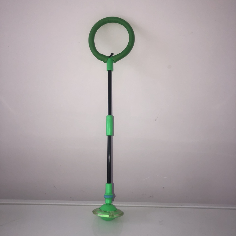 Pie yo-yo slip-on intermitente de los niños hembra salto bola sola rotación rebote plegable anillo de oscilación luminoso