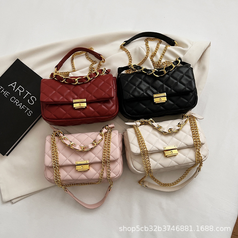 Lingge Chain Bag 2023 Spring/Summer New Single Shoulder Crossbody Bag Women's Small Fragrant Style Handbag Simple and Fashionable Classic Lingge Chain Bag 2023 Spring/Summer New Single Shoulder Crossbody Bag Women's Small Fragrant Style Handbag Simple and Fashionable Classic