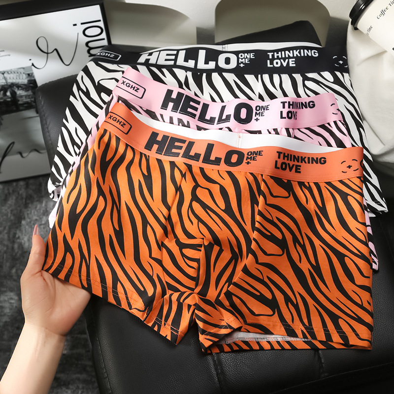 Men's Underwear Men's Cotton Boxer Pants Comfortable Breathable Teenager Fashionable Personalized Men's Leopard Print Boxer Short Pants
