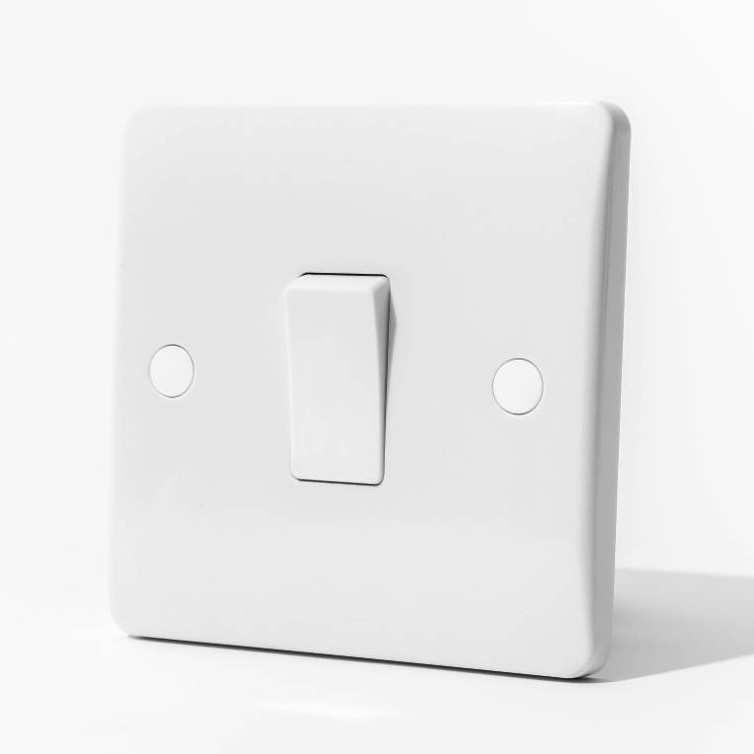 英标英式英规爱尔兰塞浦路斯开关 1 GANG INTERMEDIATE SWITCH