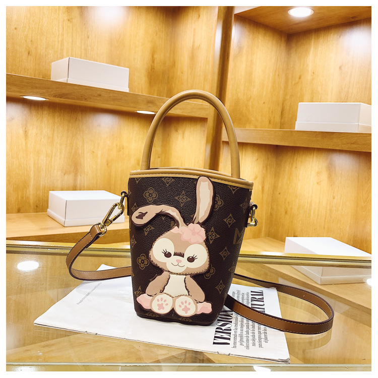 Fashion bucket bag for women 2023 spring new versatile cute rabbit bag high-end casual shoulder crossbody bag_voghion.com