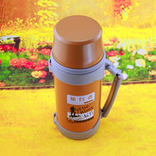 爆款旅行车载野营运动登山便携保温壶大容量吊带1.8L不锈钢冷水壶