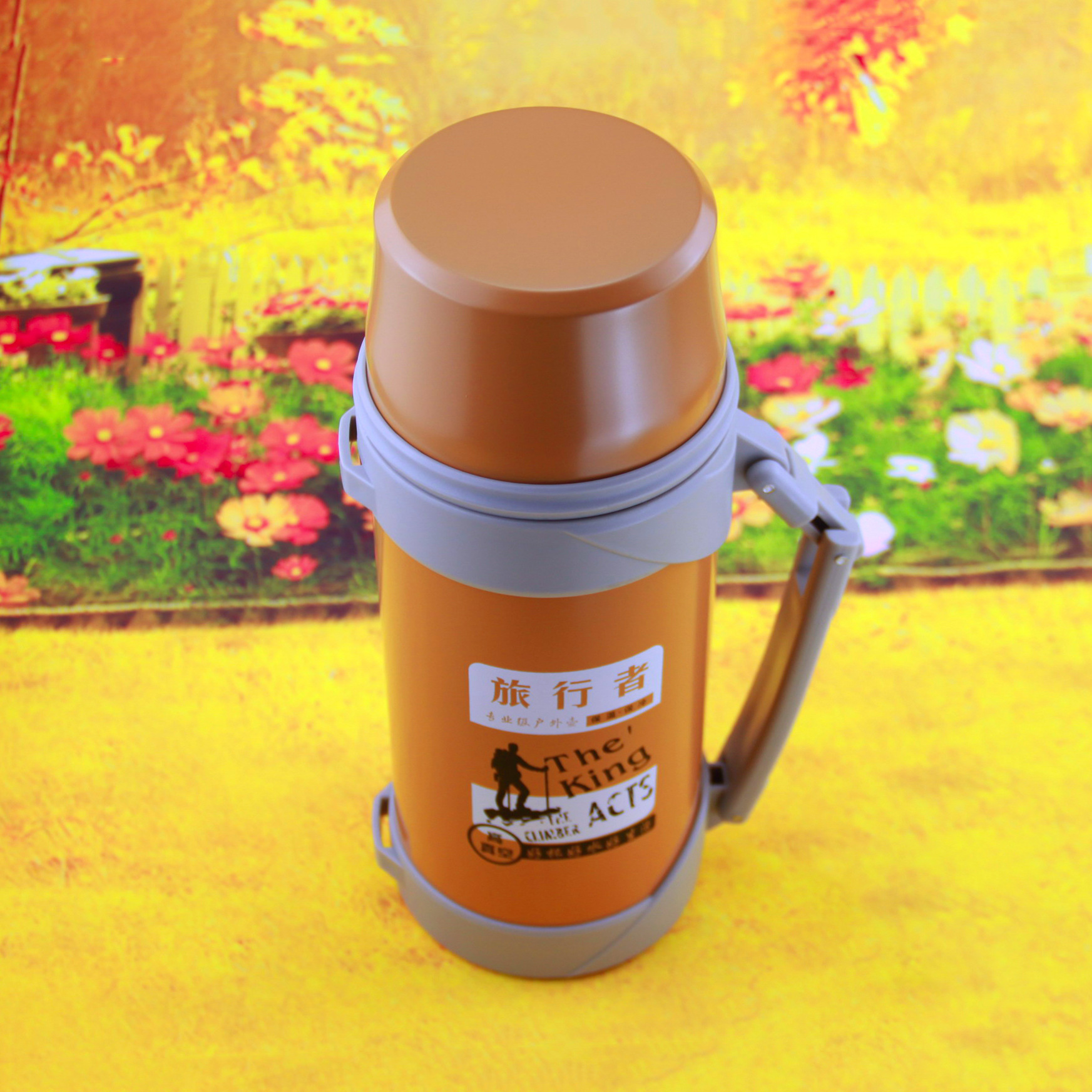 爆款旅行车载野营运动登山便携保温壶大容量吊带1.8L不锈钢冷水壶