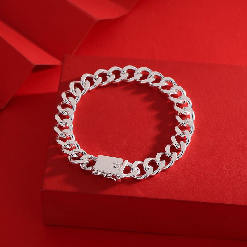 Platinum men's whip bracelet, chunky and unique, European and American Cuban chain jewelry, a high-end gift for men Platinum men's whip bracelet, chunky and unique, European and American Cuban chain jewelry, a high-end gift for men