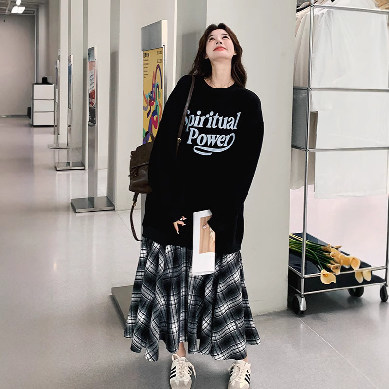 57100 # Plaid Stitching Fake Two-Piece Sweatshirt Dress for Women 2025 New Korean Style Super Nice Loose Long Skirt