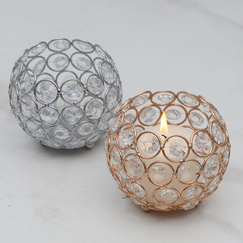 El fabricante vende cuentas octogonales, bola de cristal, fiesta, copa de vela de boda, efecto de atmósfera de vidrio hueco retro creativo, candelabro