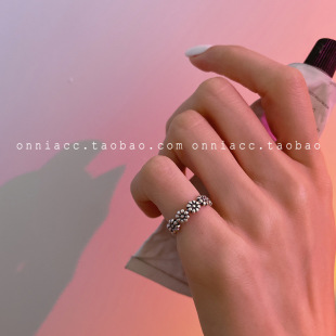 �n�������ջ������ָŮβ���p��С���OӋ���_��ins�����r��