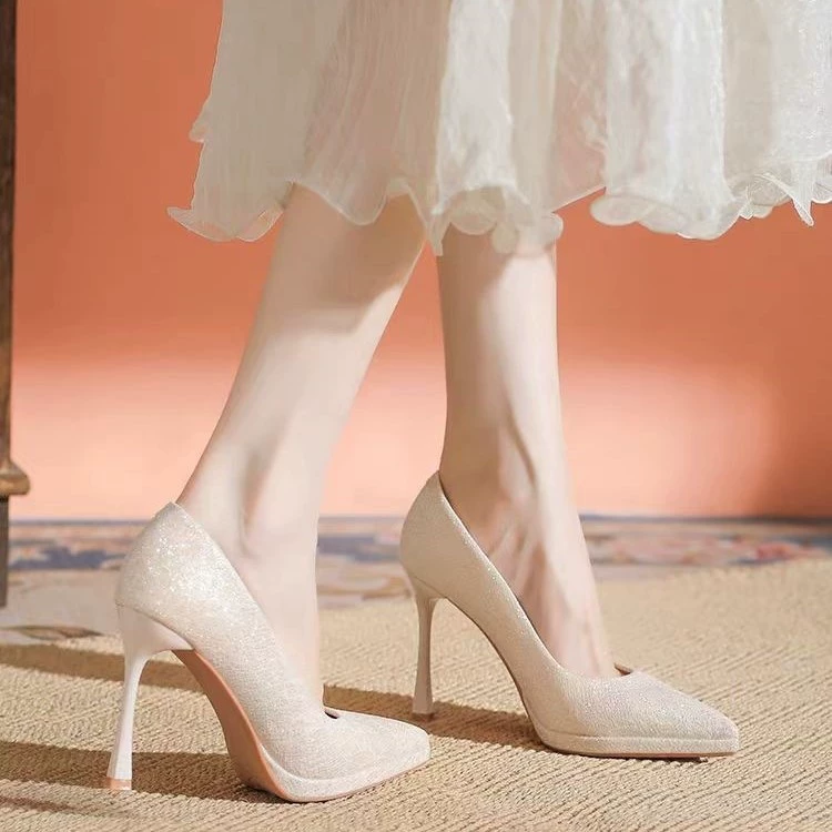 2025 новые свадебные туфли французского цвета шампанского для женщин, свадебные водонепроницаемые туфли на высоком каблуке на платформе, женские простые элегантные туфли на шпильке с неглубоким носком