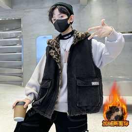 男女童冬季加绒牛仔马甲2025新款洋气豹纹两面穿外套女孩坎肩背心